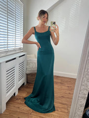 Catherine Fitted Corset Premium Satin Pin-tuck Design Lace Up Back Full Length Dress In Emerald Green