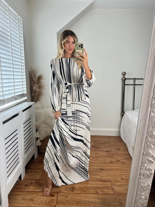 BRENT DRESS Josh And Nicol